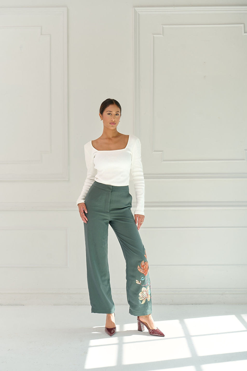 The Kōr Ribbed Knit Organic Cotton Long Sleeve Top in White