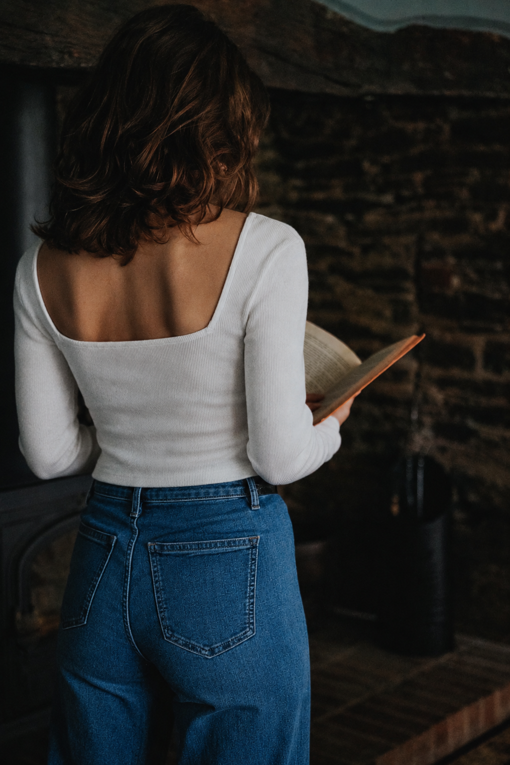 The Kōr Ribbed Knit Organic Cotton Long Sleeve Top in White